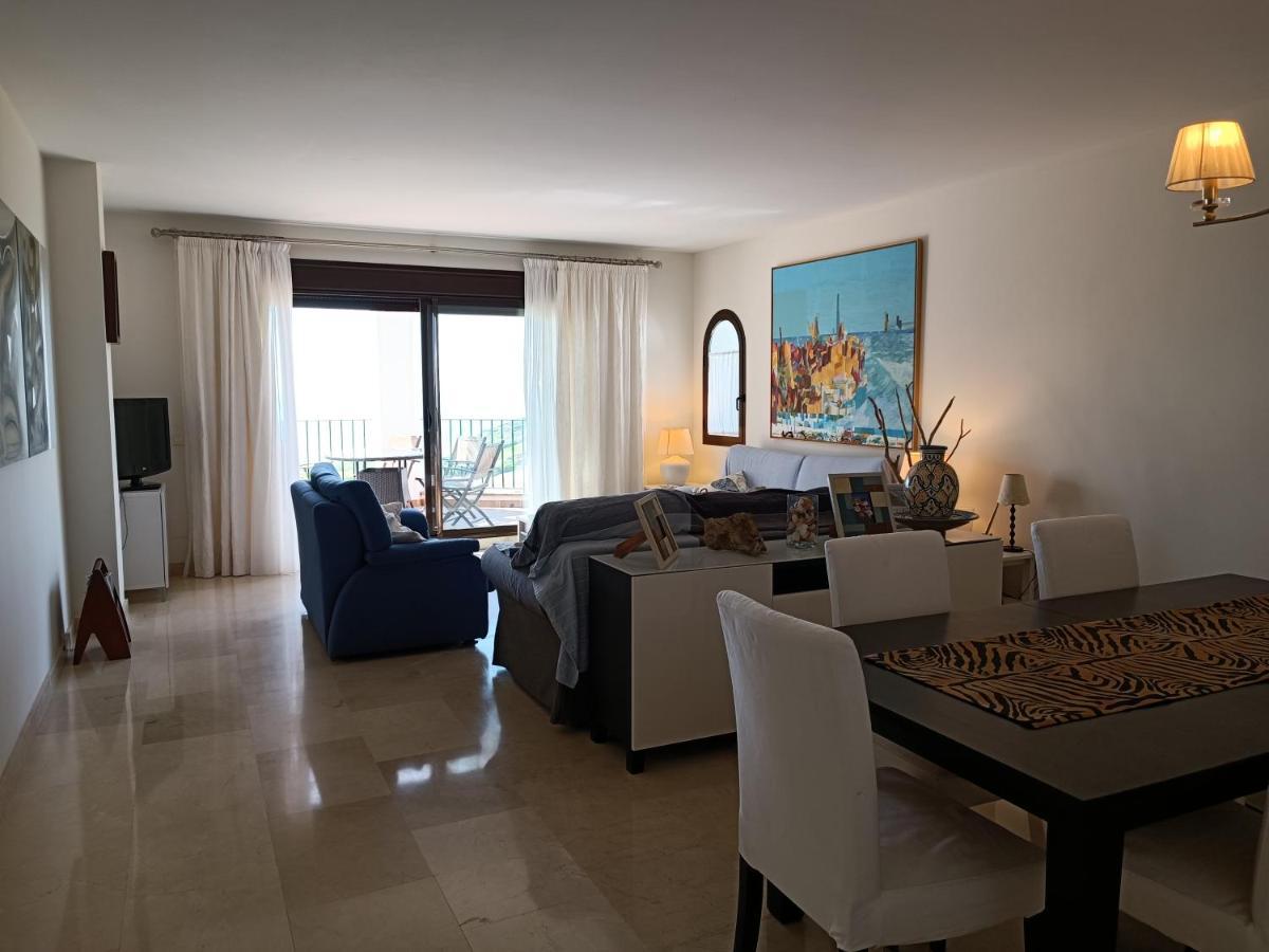 Amplio Apartamento En Portofino Alcaidesa Kültér fotó